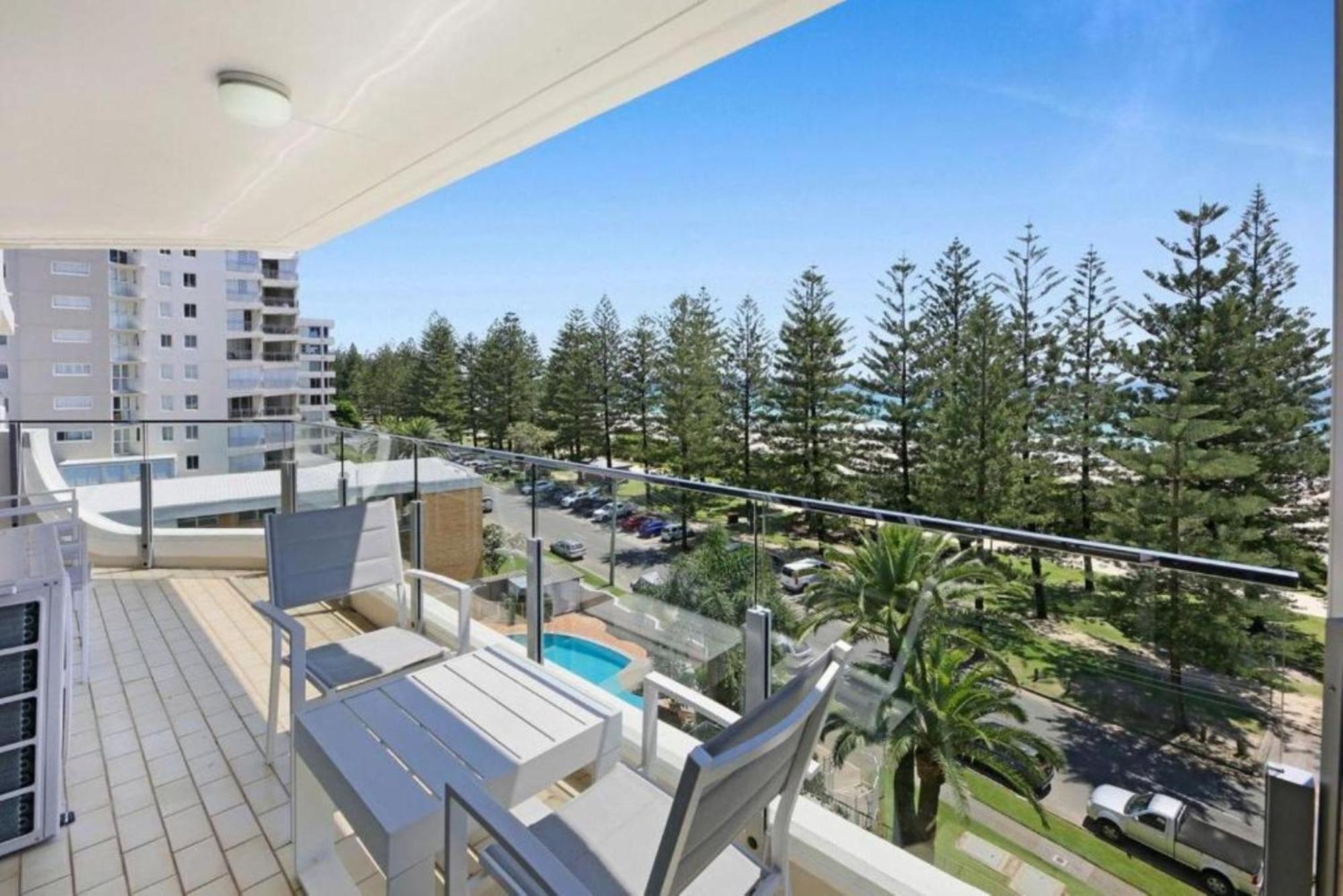 Ocean Front Breeze At Cashelmara Gold Coast